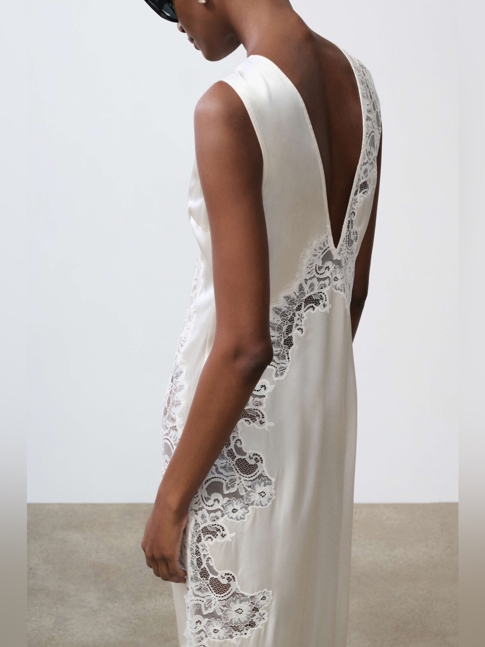 SRG - BRIAR SILK MAXI DRESS. - Picture 7 of 12